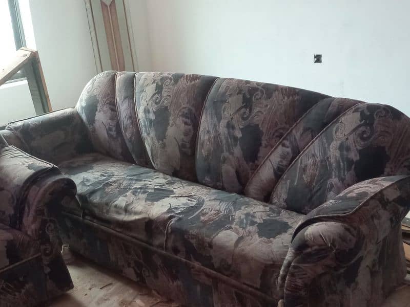 Sofa set 0