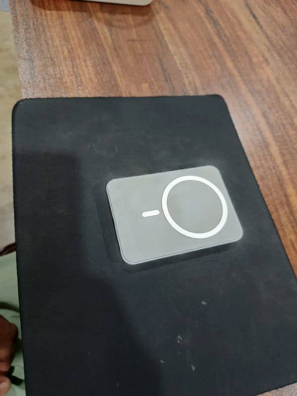 Infinix Wireless Charging Power Bank 20 day use 5