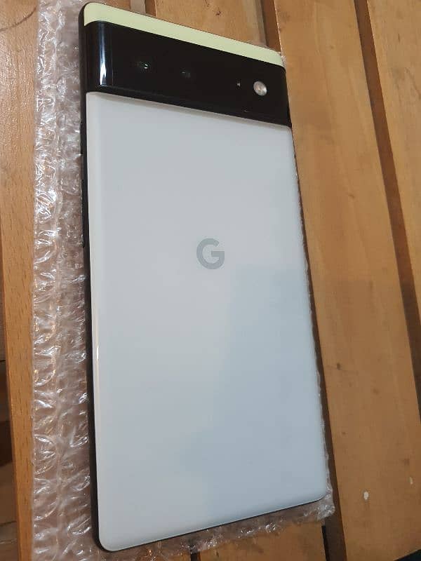 google pixel 6 8/128gb 10/10 4 months sim working non active unlock 1