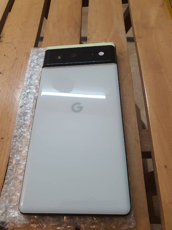 google pixel 6 8/128gb 10/10 4 months sim working non active unlock 7