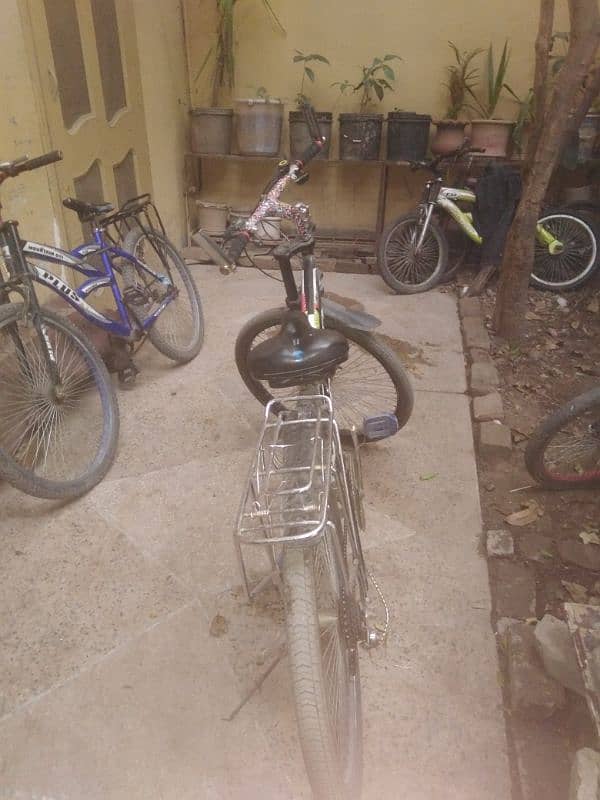 beautiful cycle for sale need money 3