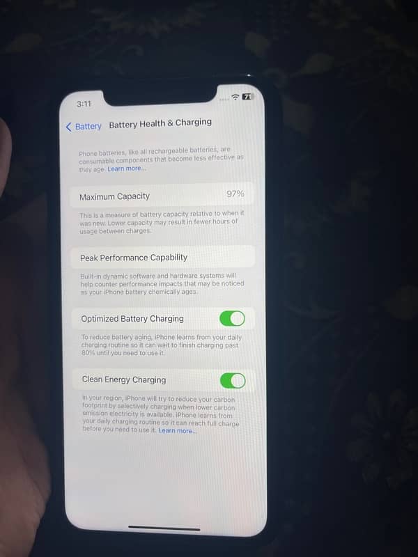 iphone 11 64 gb non pta 97% battery health 4