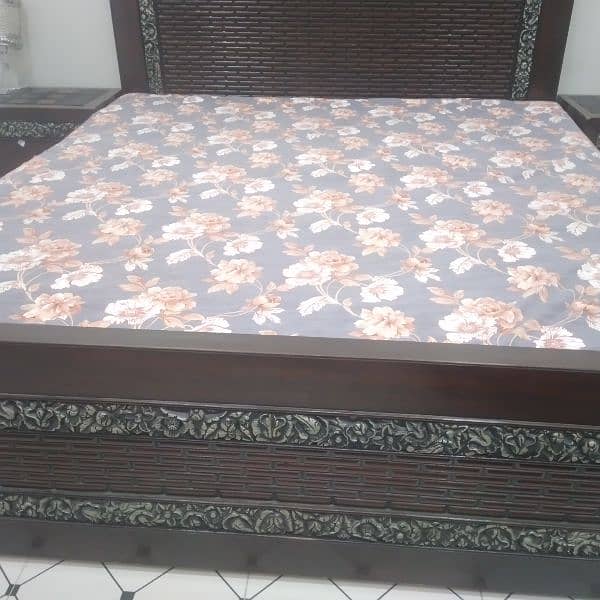 double bed with side tables and dressing 9