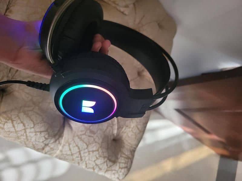 RGB Gaming headphones 6