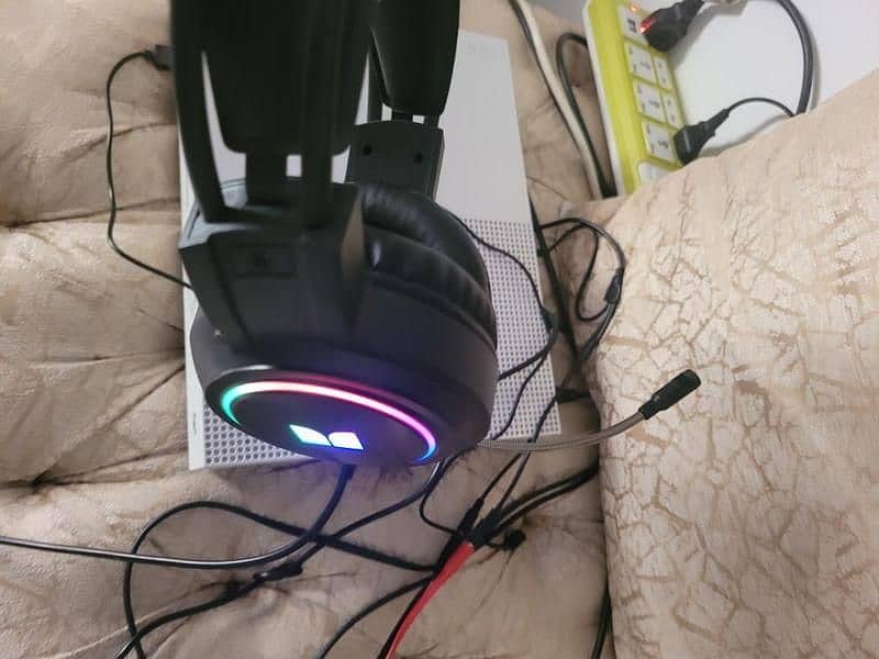 RGB Gaming headphones 11