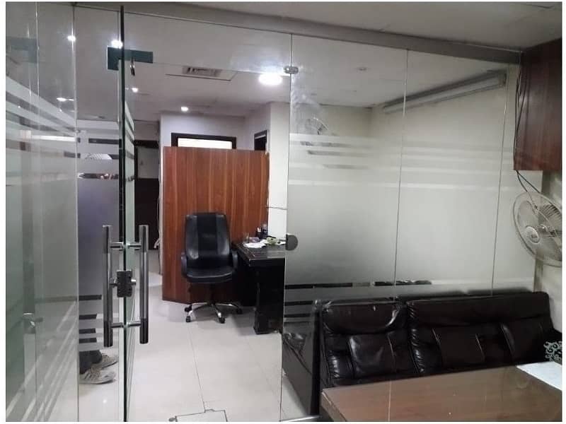 Area 850 Square Feet Fully Furnished Corporate Office Gulberg 3 Lahore Original Pics 3