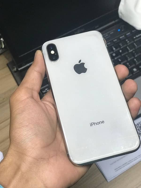 IPHONE X (PTA Approved) 1