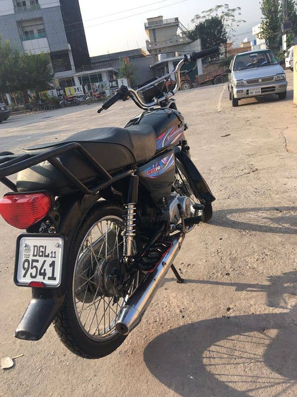 70 cc bike in very good condition 2