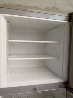 PEL REFRIGERATOR