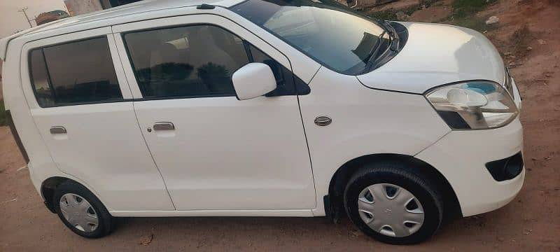 Suzuki Wagon R 2017 for sale. 2