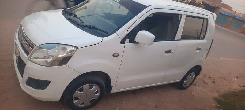 Suzuki Wagon R 2017 for sale. 7