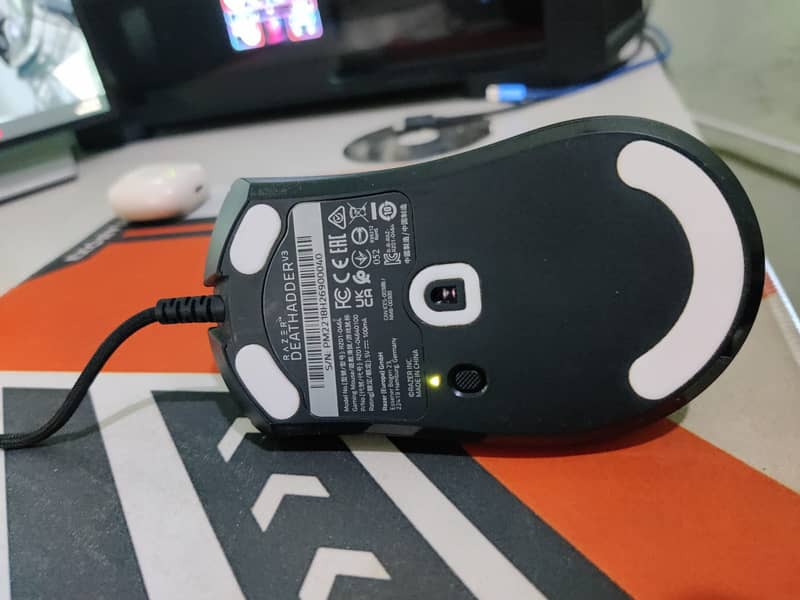 Razer Deathadder V3 light weight Gaming Mouse - New Condition 1