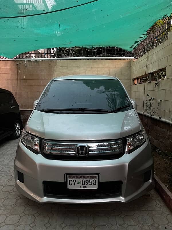 Honda Freed 2012/18 0