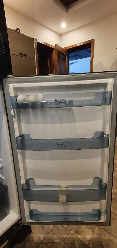 GREE FULL SIZE FRIDGE FREEZER FOR SALE 2