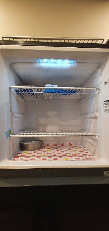 GREE FULL SIZE FRIDGE FREEZER FOR SALE 5