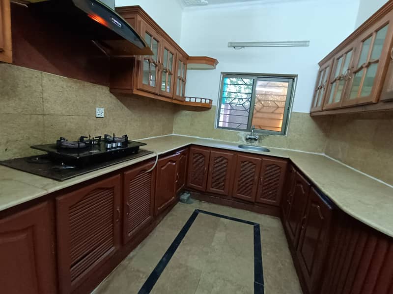 House For Rent Habibullah Colony 5