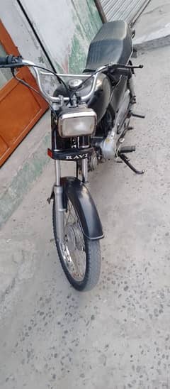 Ravi bike ha urgent sale Karna ha only call 0334 8977842