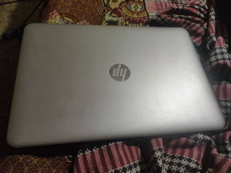 HP CORE I7 7 GENERATION 3