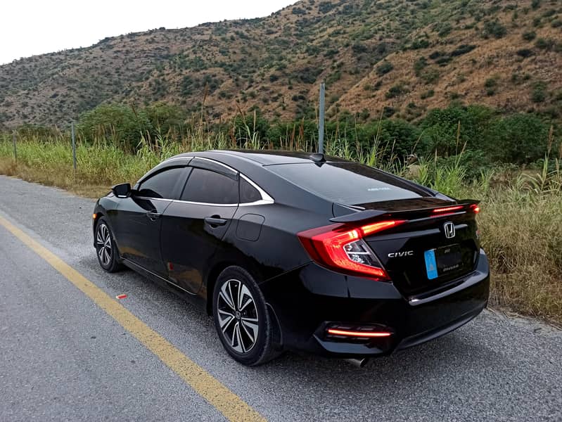 Honda Civic Turbo 1.5 2017 Sports 5