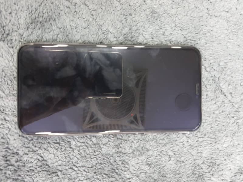 Iphone 11 Pro max Non Pta 5