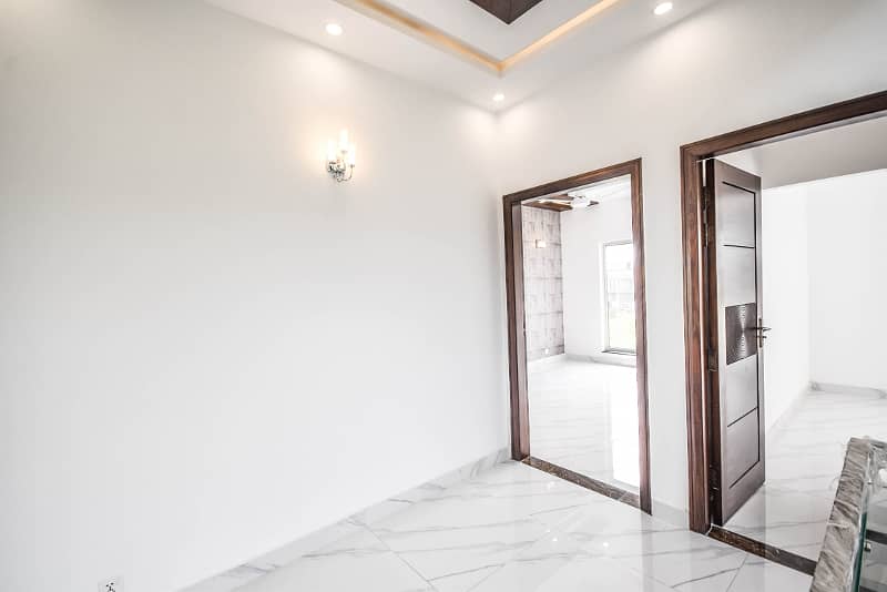 5 Marla Well Maintained Modern Design House Is Up for Rent in DHA Lahore 16