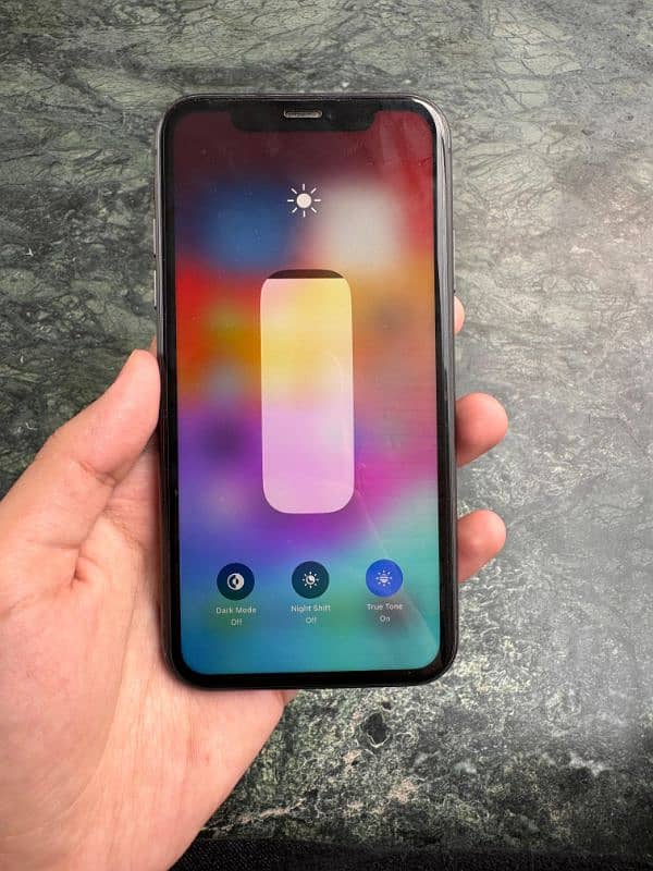 IPHONE 11 FACTORY UNLOCK BLACK 1