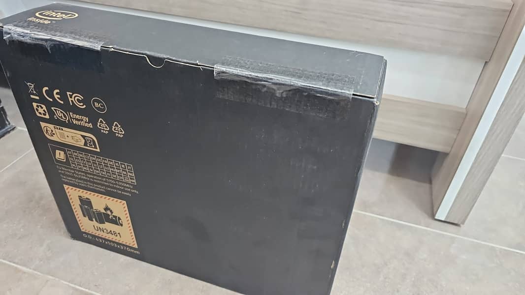 Razer BLADE 16 (2024) Core i9 14th Gen (32Gb/01Tb) RTX 4080 OLED 240Hz 1