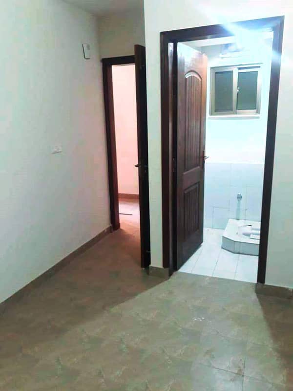 Neat and Clean New Design 10 Marla 3 Bedrooms 1st Floor Apartment Available For Sale In Sector B Askari 11 Lahore 2