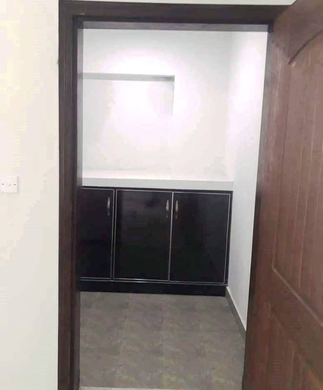 Neat and Clean New Design 10 Marla 3 Bedrooms 1st Floor Apartment Available For Sale In Sector B Askari 11 Lahore 6