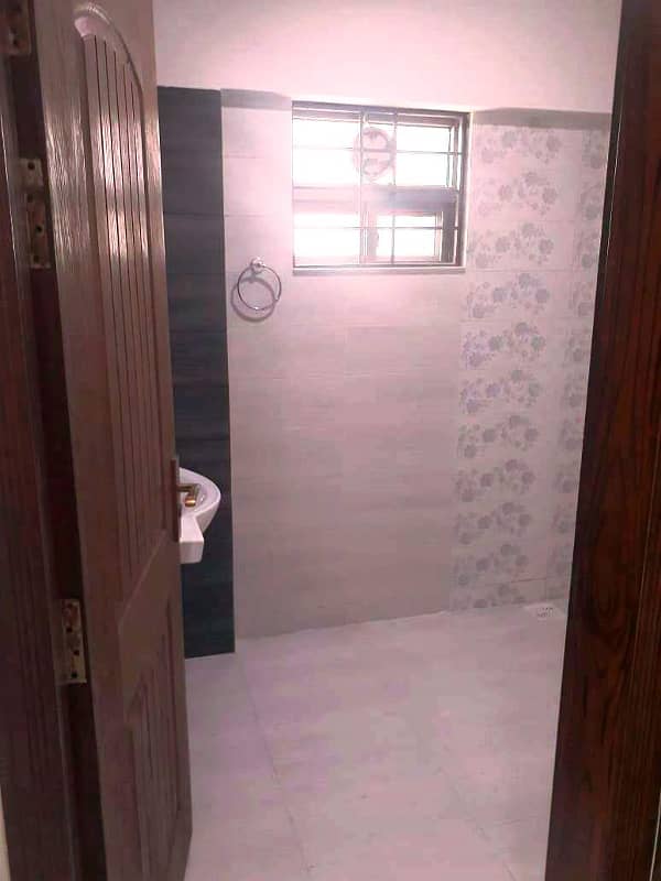 Neat and Clean New Design 10 Marla 3 Bedrooms 1st Floor Apartment Available For Sale In Sector B Askari 11 Lahore 8