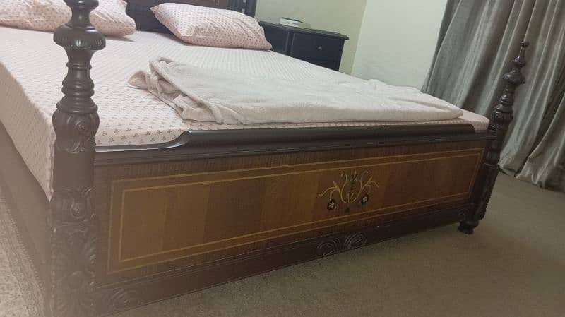 King Size Bed for Sale 2