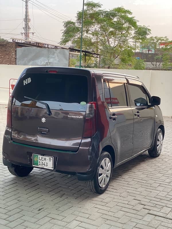 Suzuki Wagon R 2015 3