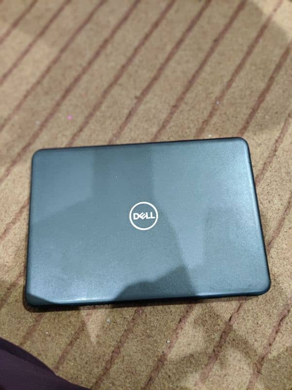 Dell i3 7th Generation 1