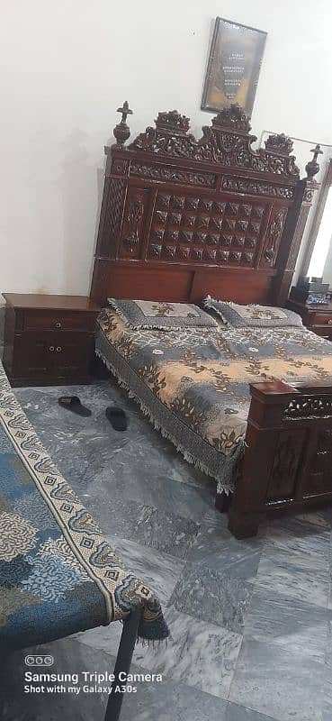 bed set and sofa set mukamle set shashem chinioti 3