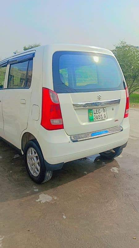 Suzuki Wagon R 2018 3