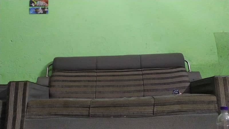 Sofa five seater used good condition 2