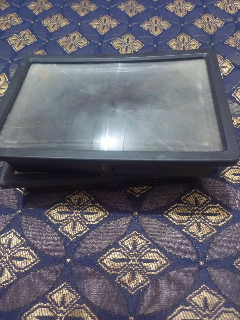 Mobile (TV type)  stands ( good picture) 2