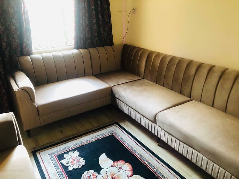 L shape sofa for sale 0