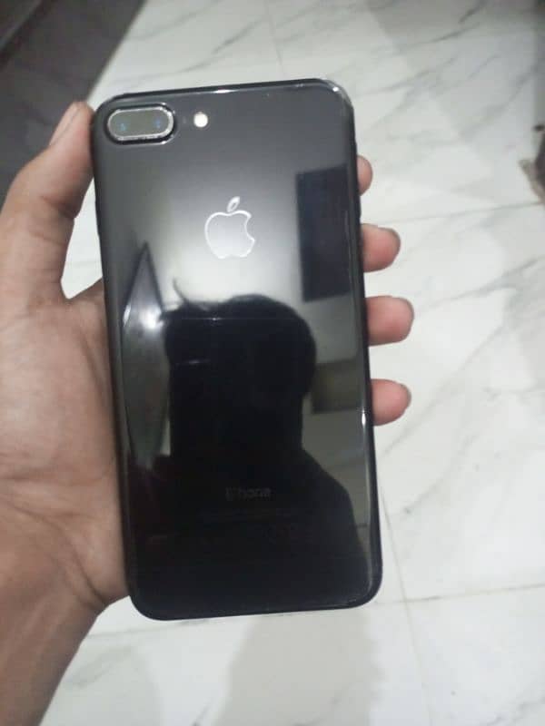 iPhone 7plus 128 GB pta approved 1