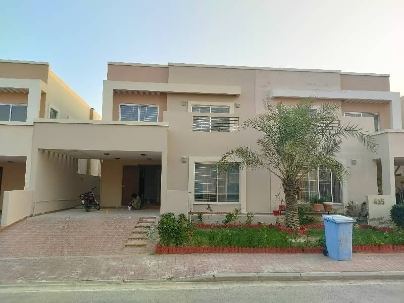 Stunning 3 Bedroom 235 sqy villa with backyard 1