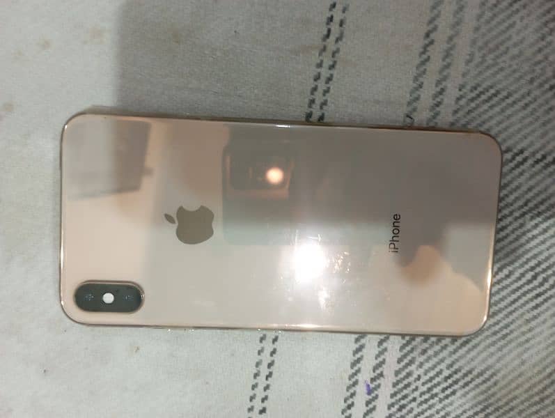 iPhone X's max non pta 10/10 condition 0