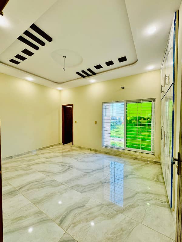 Luxury 5 Marla House For Sale In Park View City Lahore 9