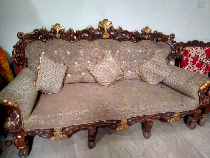 6 seater Sofa set with cover 0