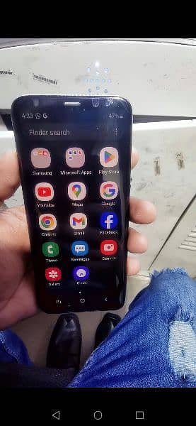 Samsung s8 plus 4 gb 64 gb screen me shad ha or neeche se break ha 0