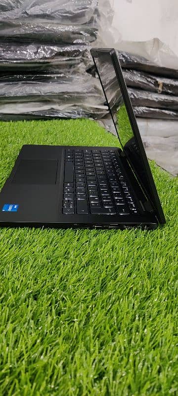 Dell Latitude 7420 3