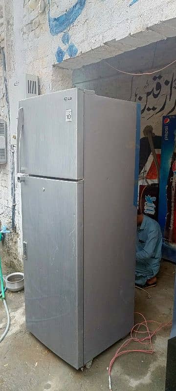 LG refrigerator 2