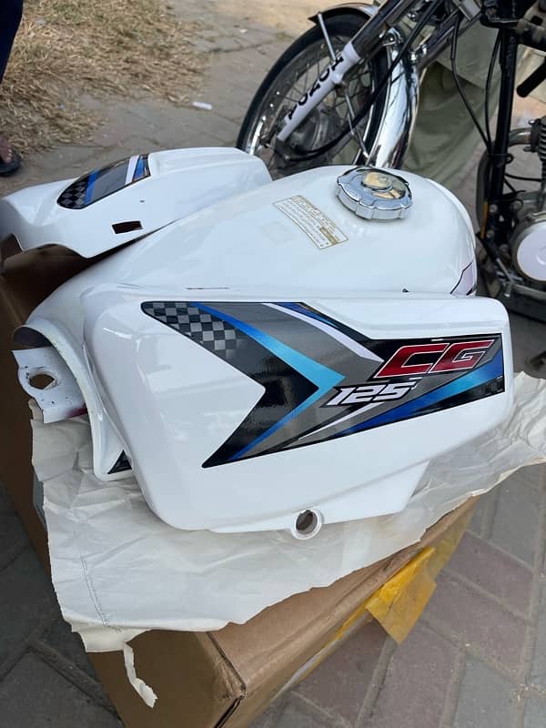 Honda 125 Model Sticker 2025 White Fuel Tanki & Tappay 6