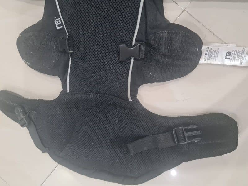 mothercare baby carrier 3