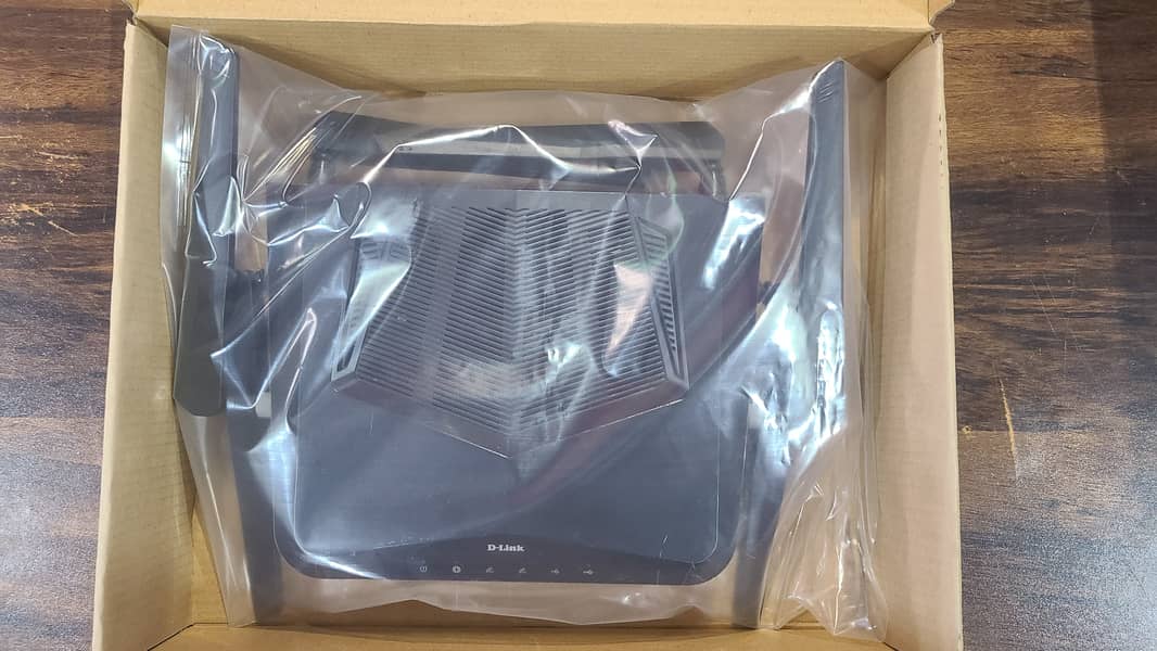 D-LINK DIR-X5460 EXO AX5400 WI-FI 6 ROUTER Branded Used (With Box) 3