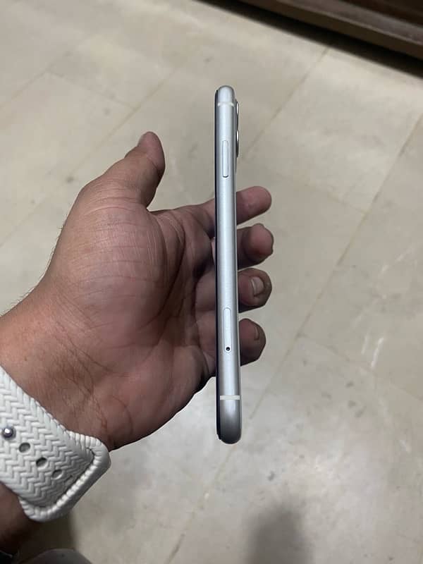 iphone 11 64gb pta 2